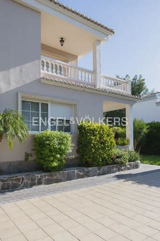 6 sypialnia Willa na sprzedaż w Serra z basenem garażem - 630 000 € (Ref: 10156909)