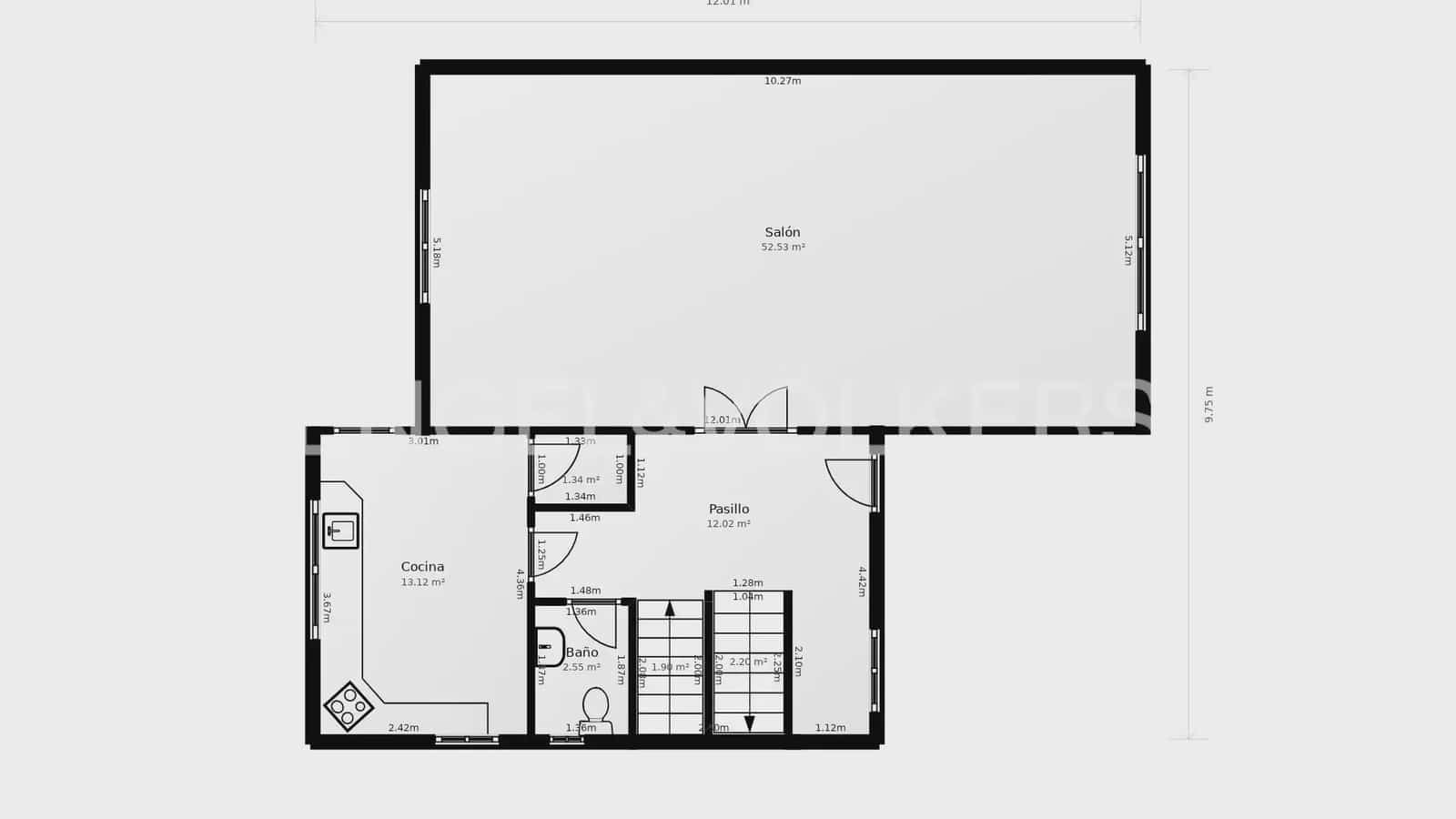 6 bedroom Villa for sale in Serra with pool garage - € 630,000 (Ref: 10156909)