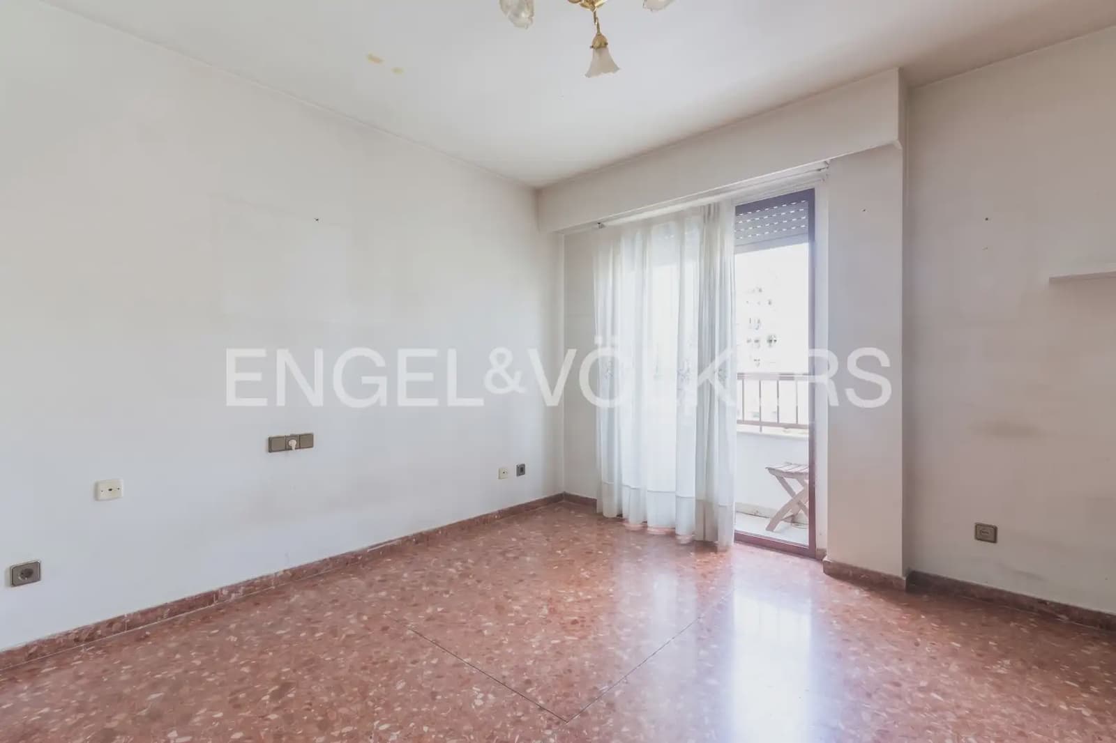 5 soveværelse Lejlighed til salg i Valencia by med garage - € 860.000 (Ref: 10158651)