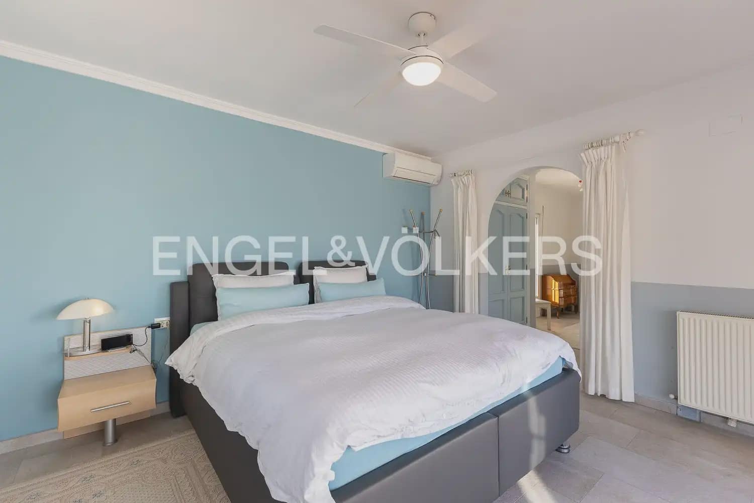 5 sypialnia Finka/Dom wiejski na sprzedaż w Pedreguer z basenem garażem - 1 495 000 € (Ref: 10159892)