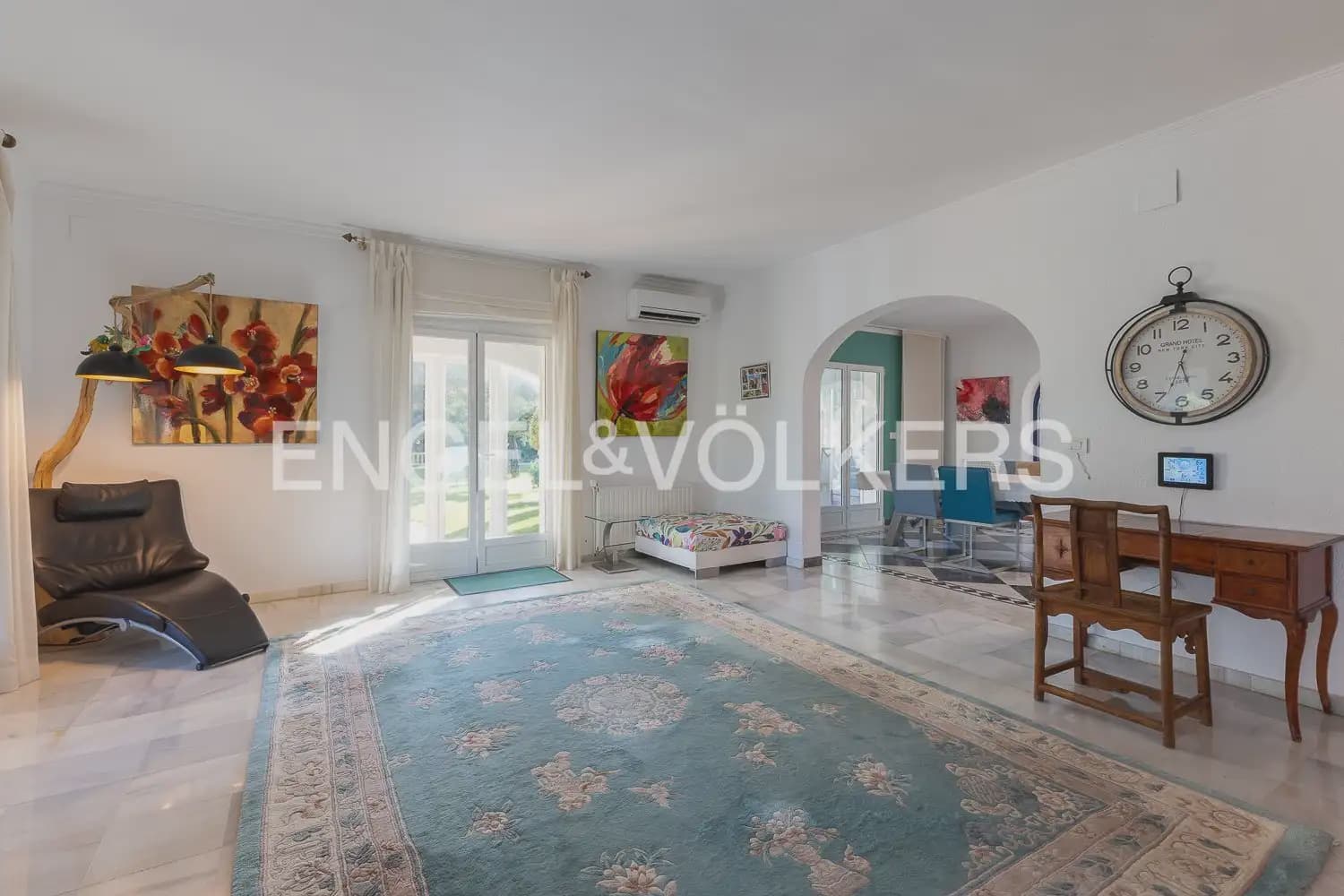 5 sypialnia Finka/Dom wiejski na sprzedaż w Pedreguer z basenem garażem - 1 495 000 € (Ref: 10159892)