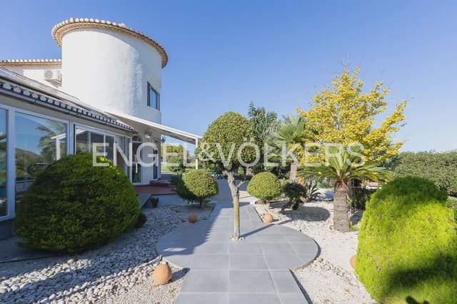 5 sypialnia Finka/Dom wiejski na sprzedaż w Pedreguer z basenem garażem - 1 495 000 € (Ref: 10159892)