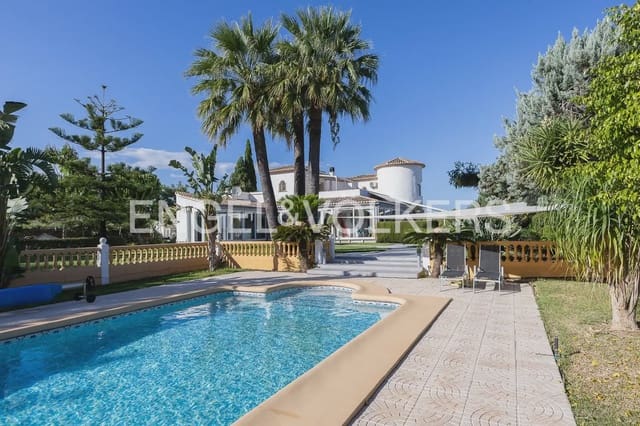 5 sypialnia Finka/Dom wiejski na sprzedaż w Pedreguer z basenem garażem - 1 495 000 € (Ref: 10159892)