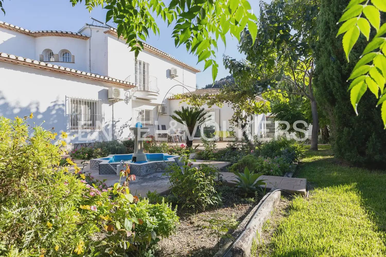 5 sypialnia Finka/Dom wiejski na sprzedaż w Pedreguer z basenem garażem - 1 495 000 € (Ref: 10159892)
