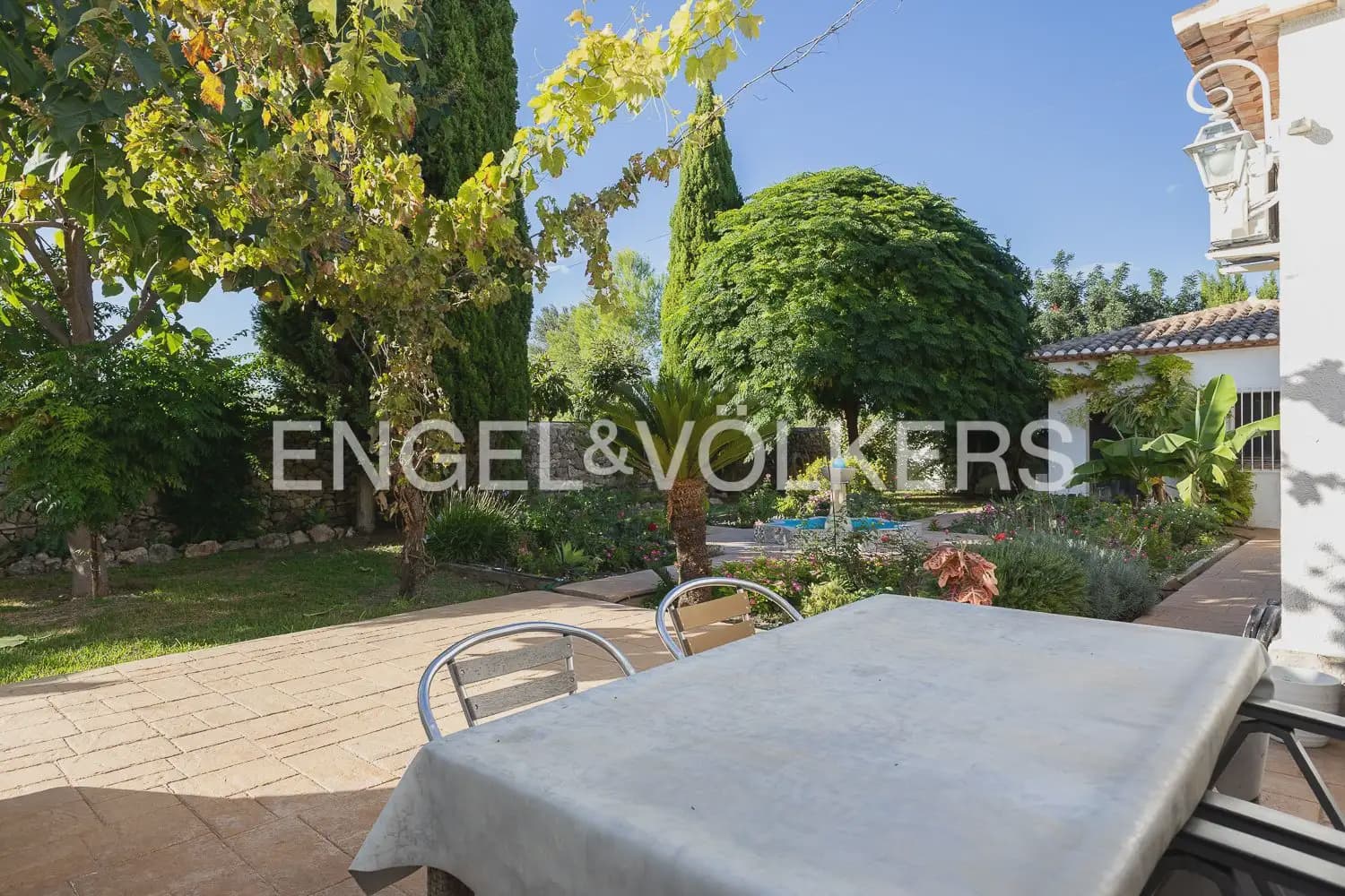 5 sypialnia Finka/Dom wiejski na sprzedaż w Pedreguer z basenem garażem - 1 495 000 € (Ref: 10159892)