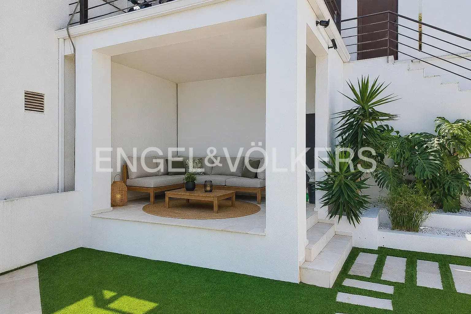 4 soveværelse Villa til salg i Denia med swimmingpool garage - € 1.499.000 (Ref: 10159893)