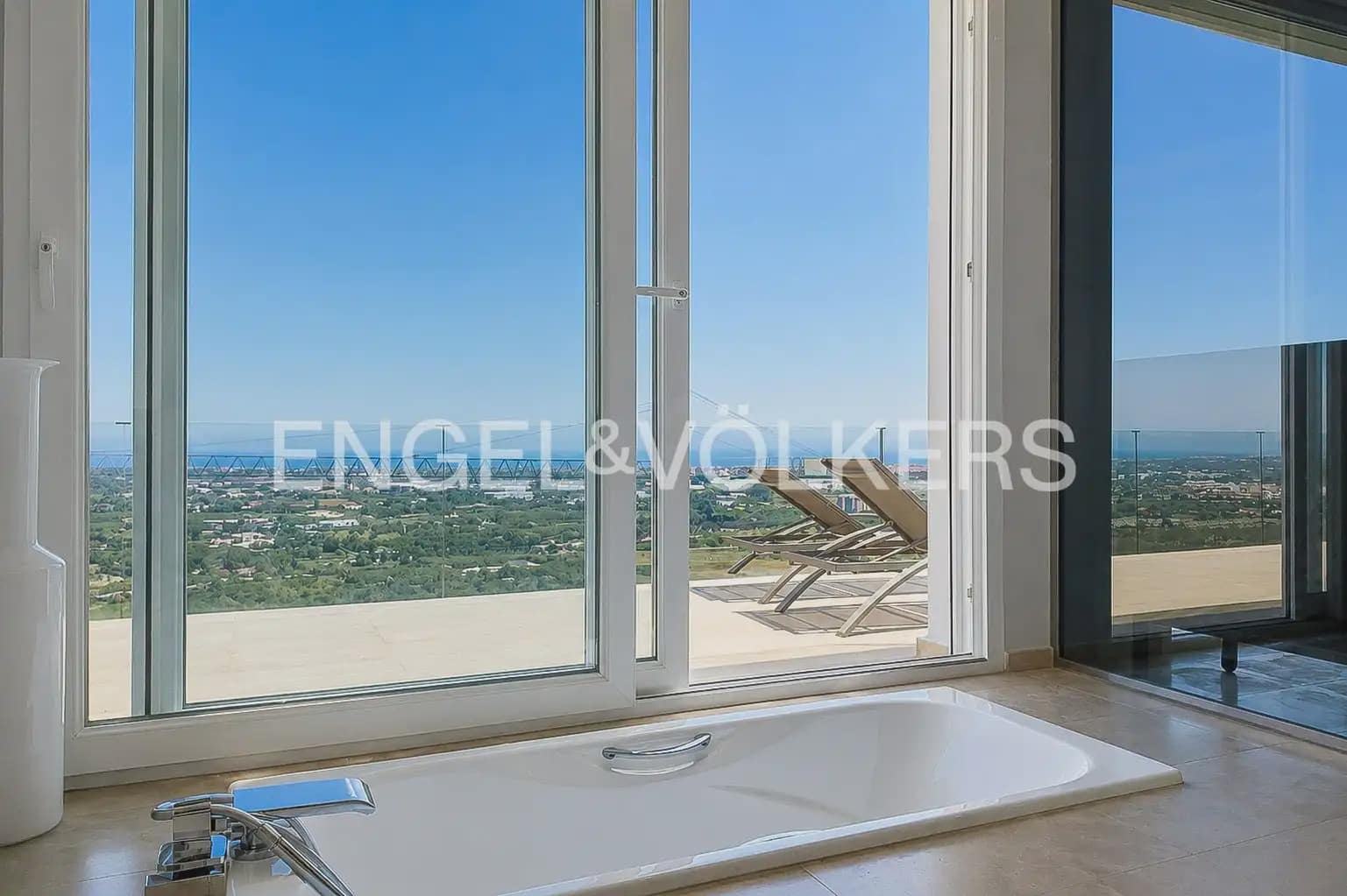 4 soveværelse Villa til salg i Denia med swimmingpool garage - € 1.499.000 (Ref: 10159893)