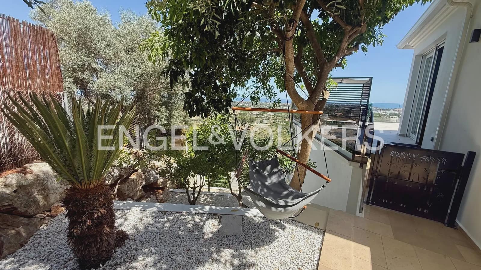 4 soveværelse Villa til salg i Denia med swimmingpool garage - € 1.499.000 (Ref: 10159893)