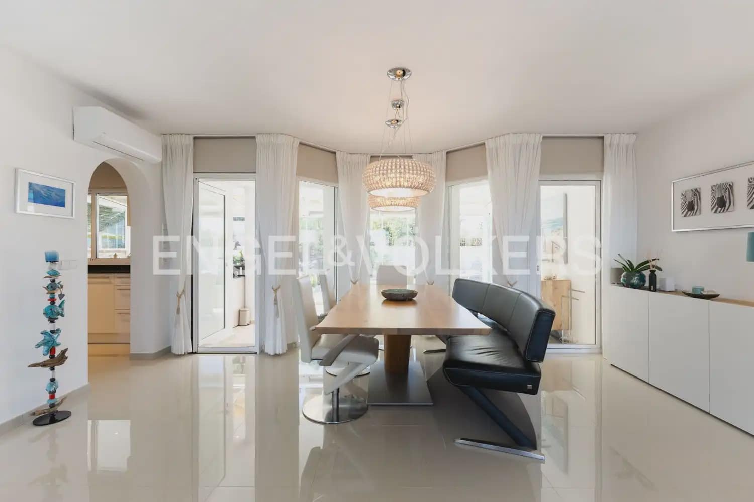 5 slaapkamer Villa te koop in Pedreguer met zwembad - € 1.490.000 (Ref: 10159894)