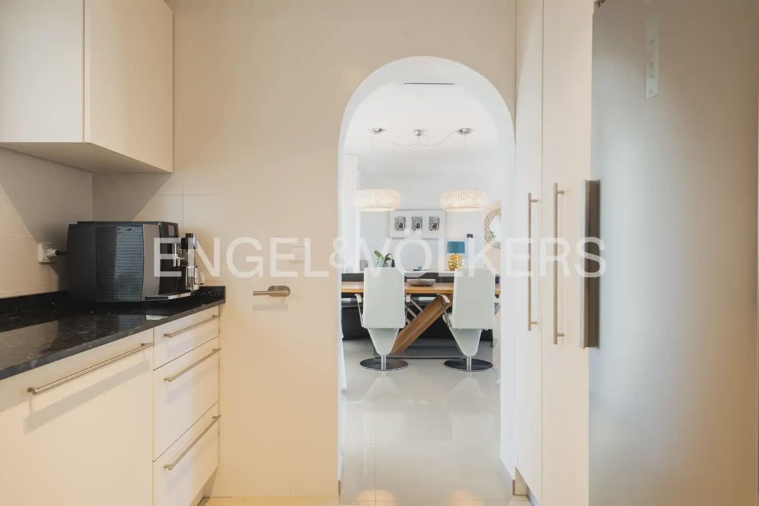 5 slaapkamer Villa te koop in Pedreguer met zwembad - € 1.490.000 (Ref: 10159894)