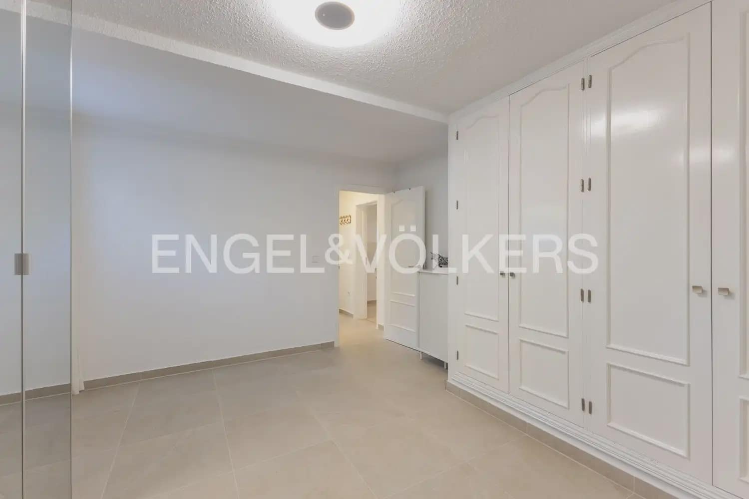 5 slaapkamer Villa te koop in Pedreguer met zwembad - € 1.490.000 (Ref: 10159894)