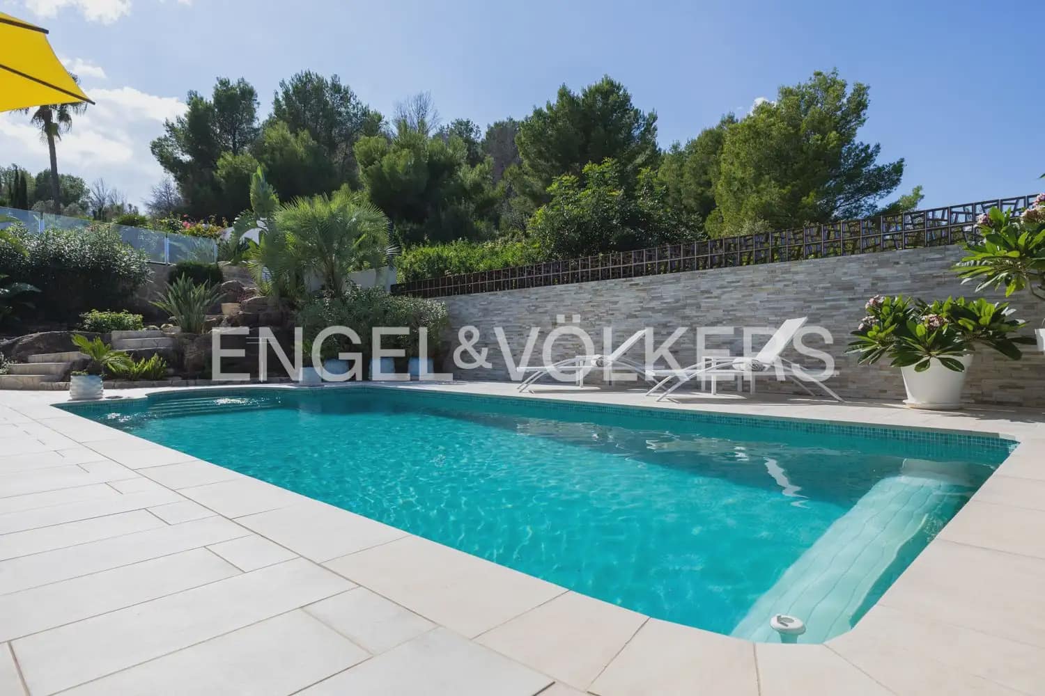 5 slaapkamer Villa te koop in Pedreguer met zwembad - € 1.490.000 (Ref: 10159894)