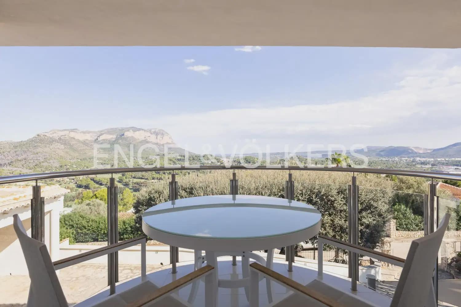 5 slaapkamer Villa te koop in Pedreguer met zwembad - € 1.490.000 (Ref: 10159894)
