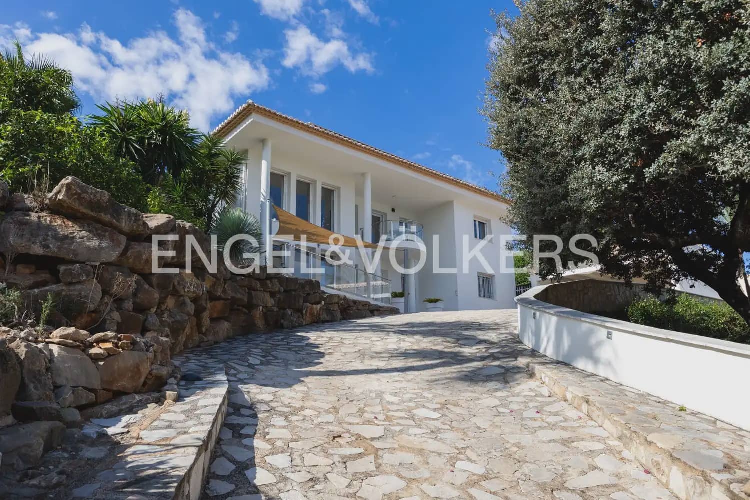 5 slaapkamer Villa te koop in Pedreguer met zwembad - € 1.490.000 (Ref: 10159894)