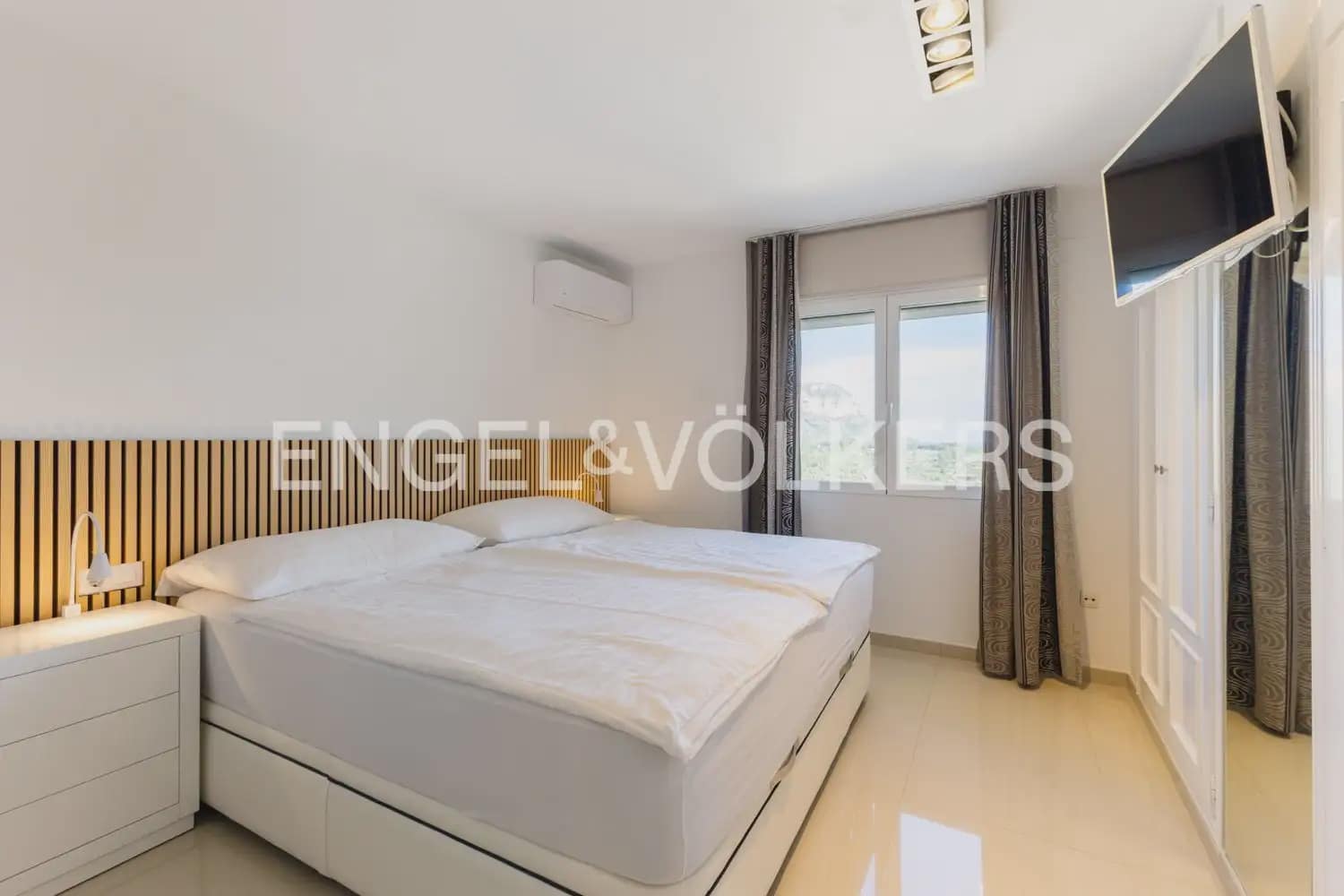 5 slaapkamer Villa te koop in Pedreguer met zwembad - € 1.490.000 (Ref: 10159894)