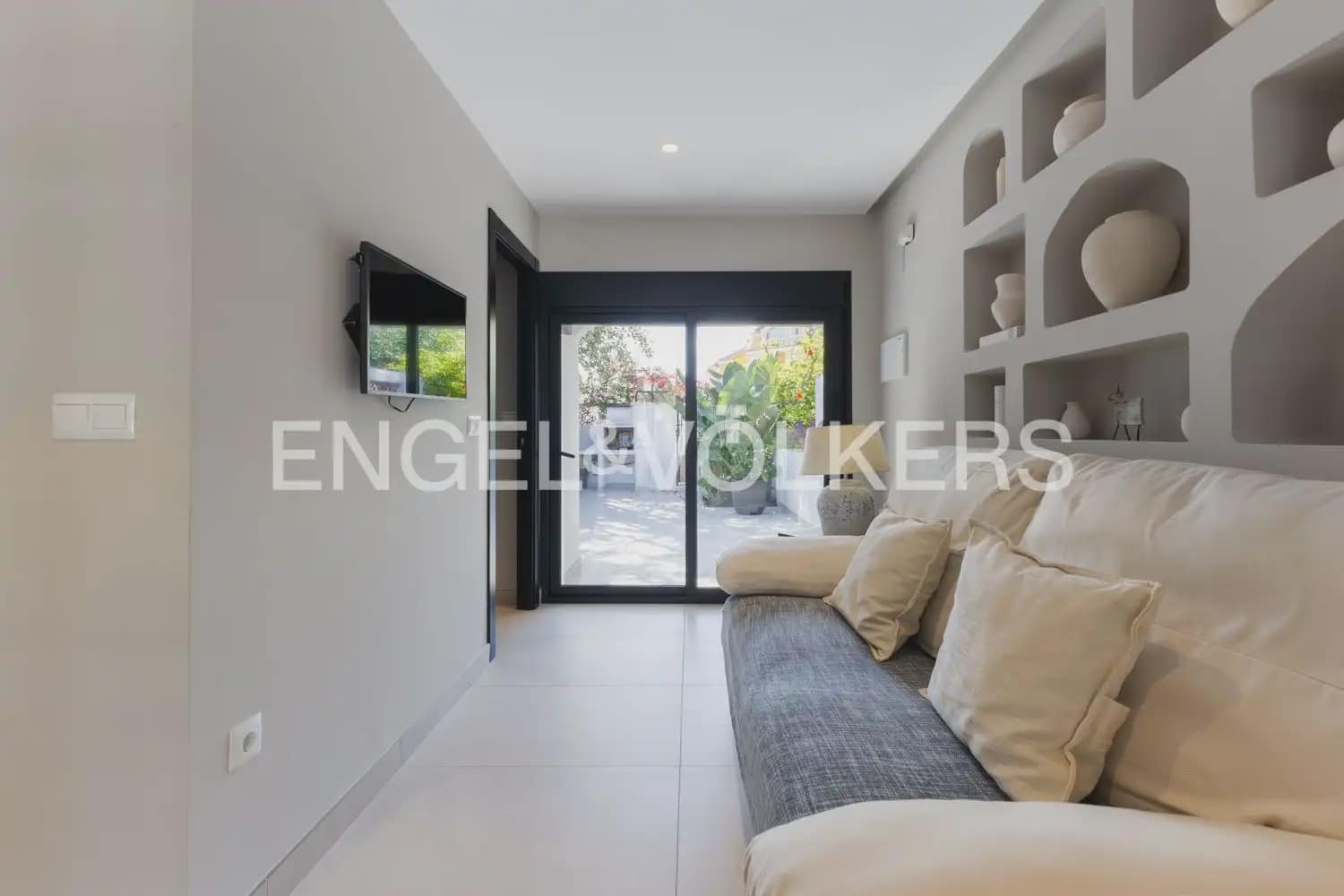 1 bedroom Beach Apartment for rent in Denia - € 1,050 (Ref: 10160035)