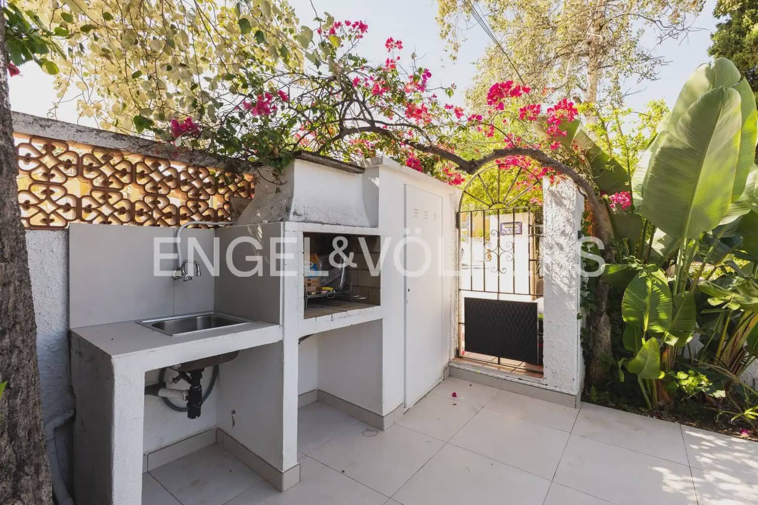 1 bedroom Beach Apartment for rent in Denia - € 1,050 (Ref: 10160035)
