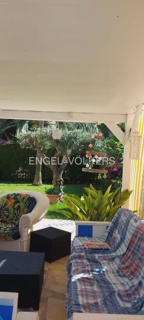 6 slaapkamer Villa te koop in Denia met zwembad garage - € 740.000 (Ref: 10160036)