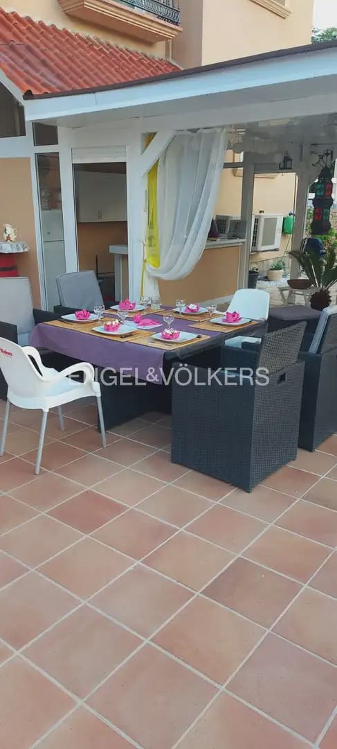 6 slaapkamer Villa te koop in Denia met zwembad garage - € 740.000 (Ref: 10160036)