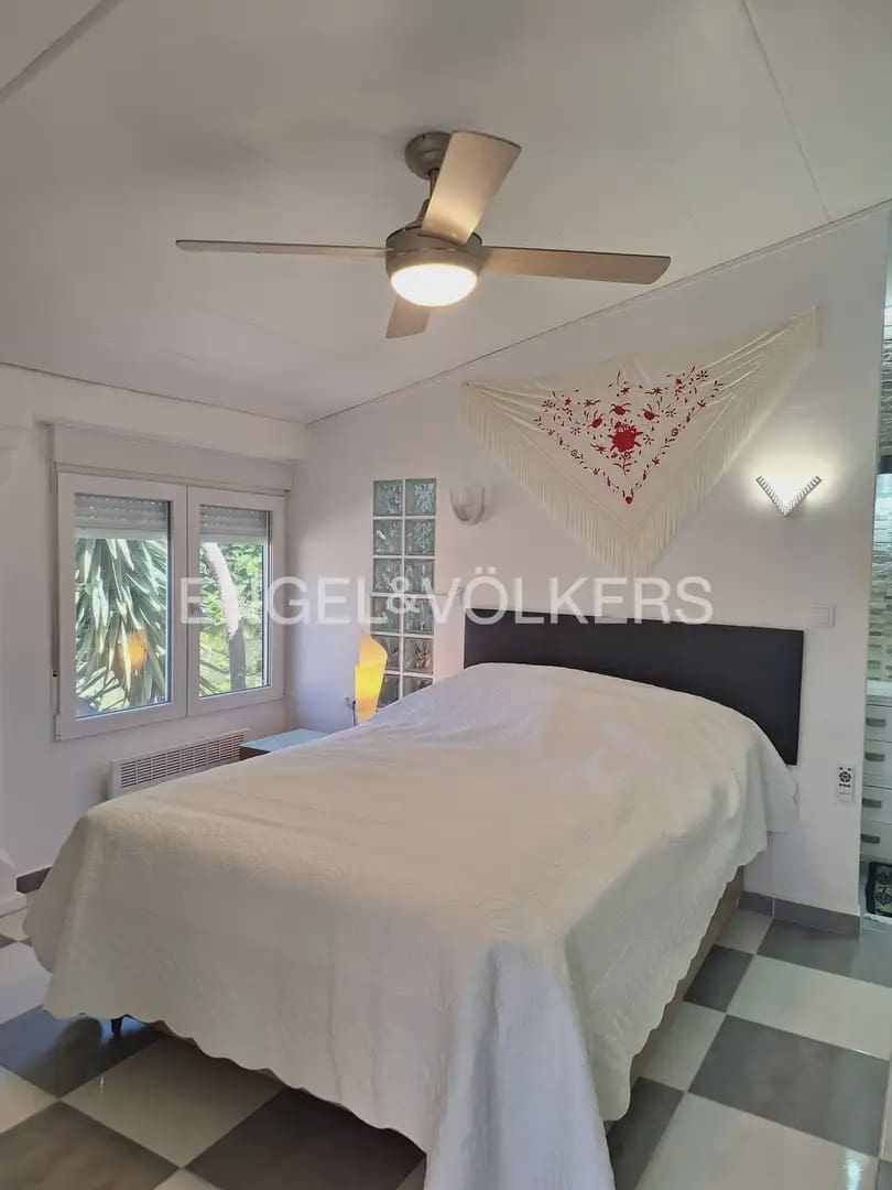 6 slaapkamer Villa te koop in Denia met zwembad garage - € 740.000 (Ref: 10160036)