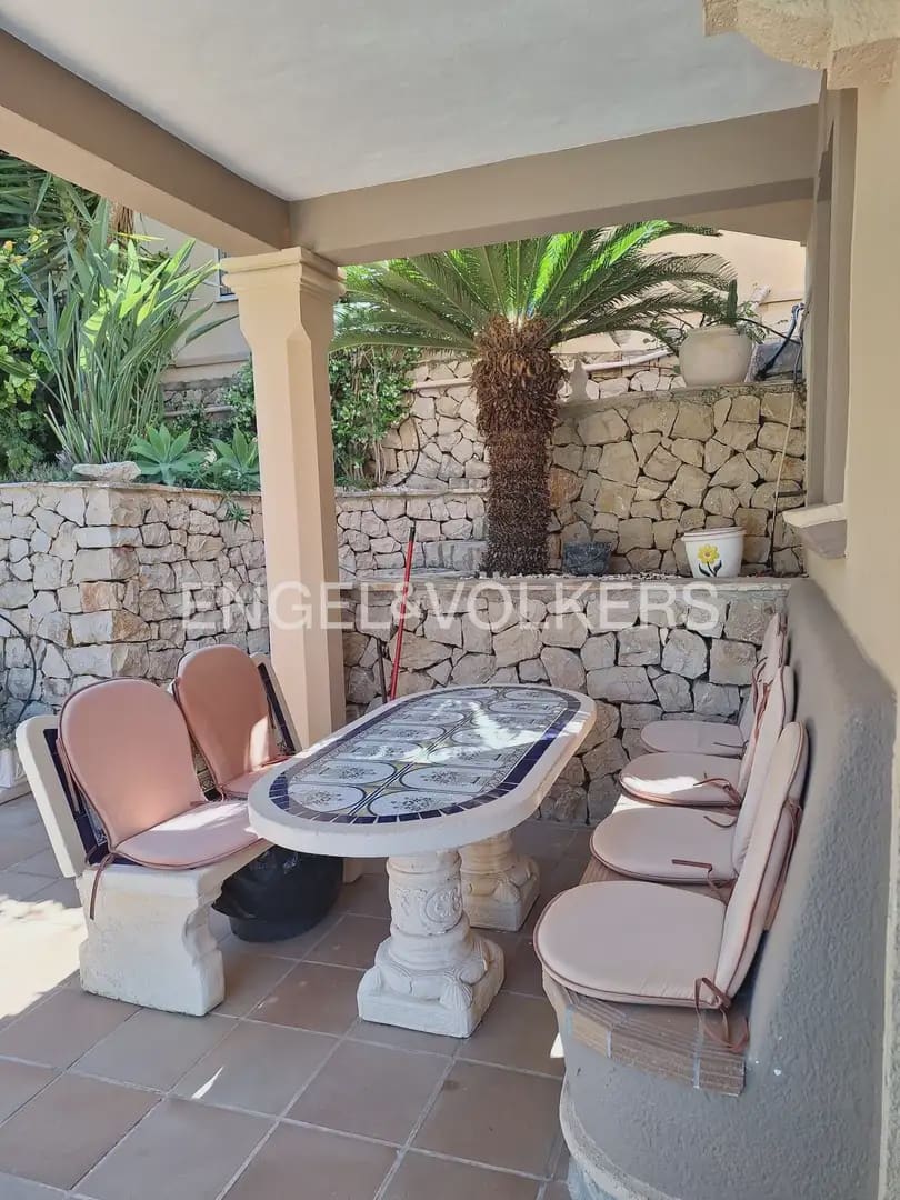 6 slaapkamer Villa te koop in Denia met zwembad garage - € 740.000 (Ref: 10160036)