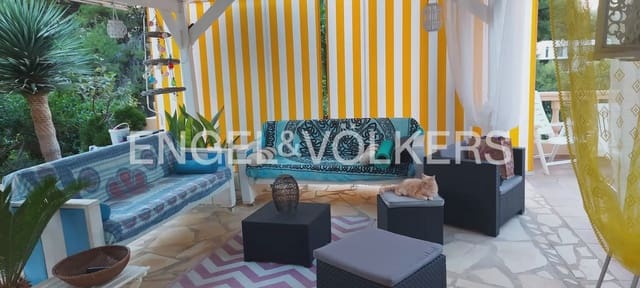 6 slaapkamer Villa te koop in El Montgó, Dénia met zwembad garage - € 740.000 (Ref: 10160036)