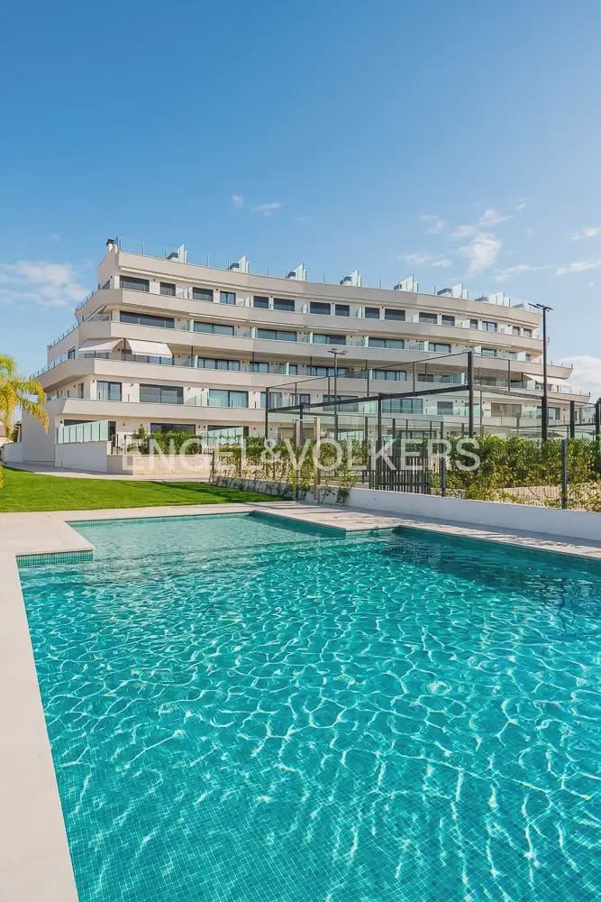 3 soveværelse Strandlejlighed til salg i Denia med swimmingpool garage - € 750.000 (Ref: 10160037)