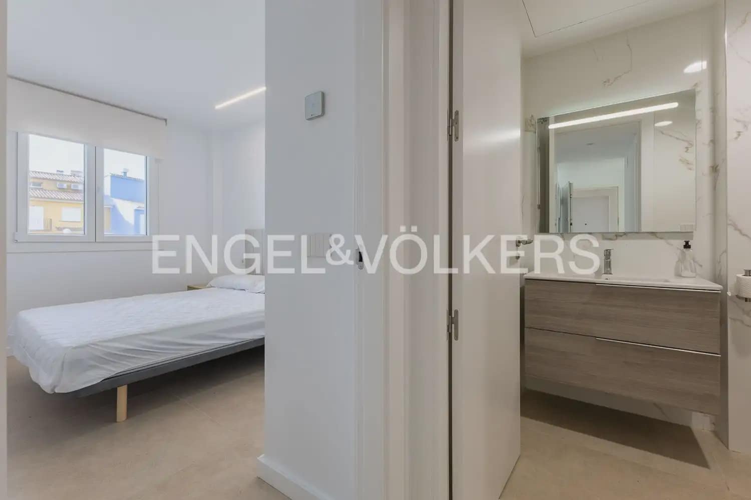 3 soveværelse Strandlejlighed til salg i Denia med swimmingpool garage - € 750.000 (Ref: 10160037)