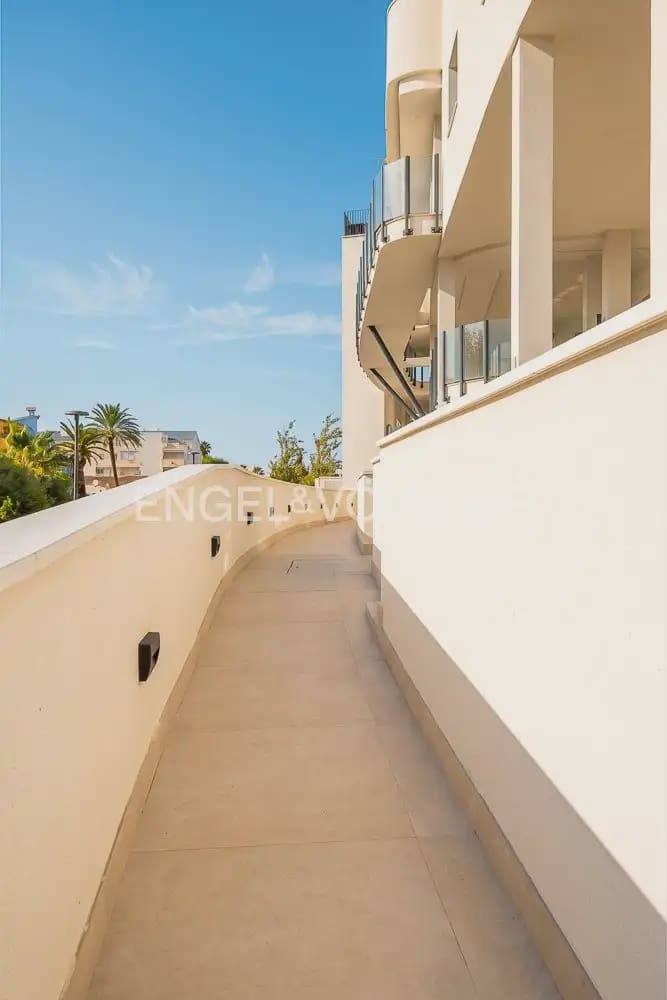 3 soveværelse Strandlejlighed til salg i Denia med swimmingpool garage - € 850.000 (Ref: 10160038)