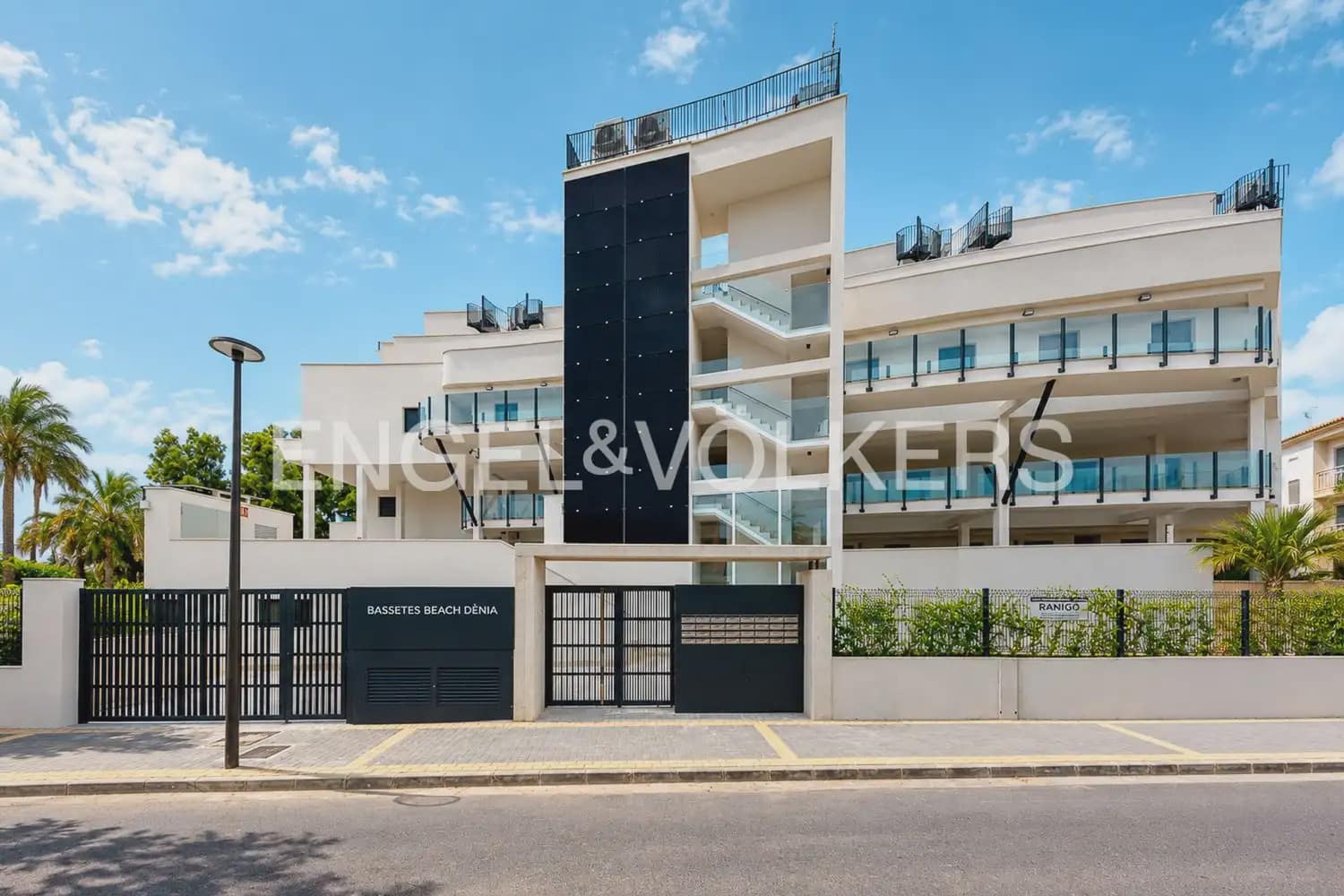 3 chambre Penthouse à vendre à Denia avec piscine garage - 1 490 000 € (Ref: 10160039)