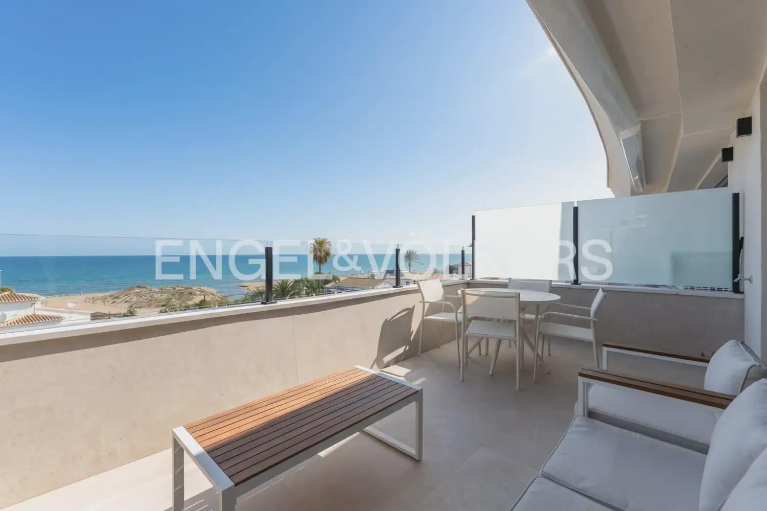 3 soverom Penthouse til salgs i Denia med svømmebasseng garasje - € 1 490 000 (Ref: 10160040)