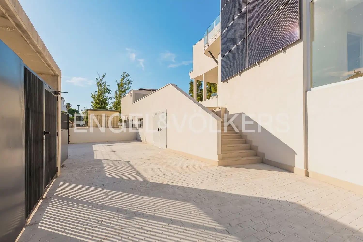 3 soverom Penthouse til salgs i Denia med svømmebasseng garasje - € 1 490 000 (Ref: 10160040)