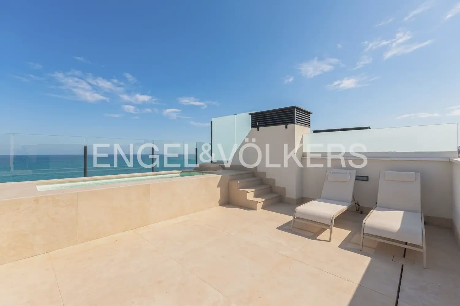 3 soverom Penthouse til salgs i Denia med svømmebasseng garasje - € 1 490 000 (Ref: 10160041)