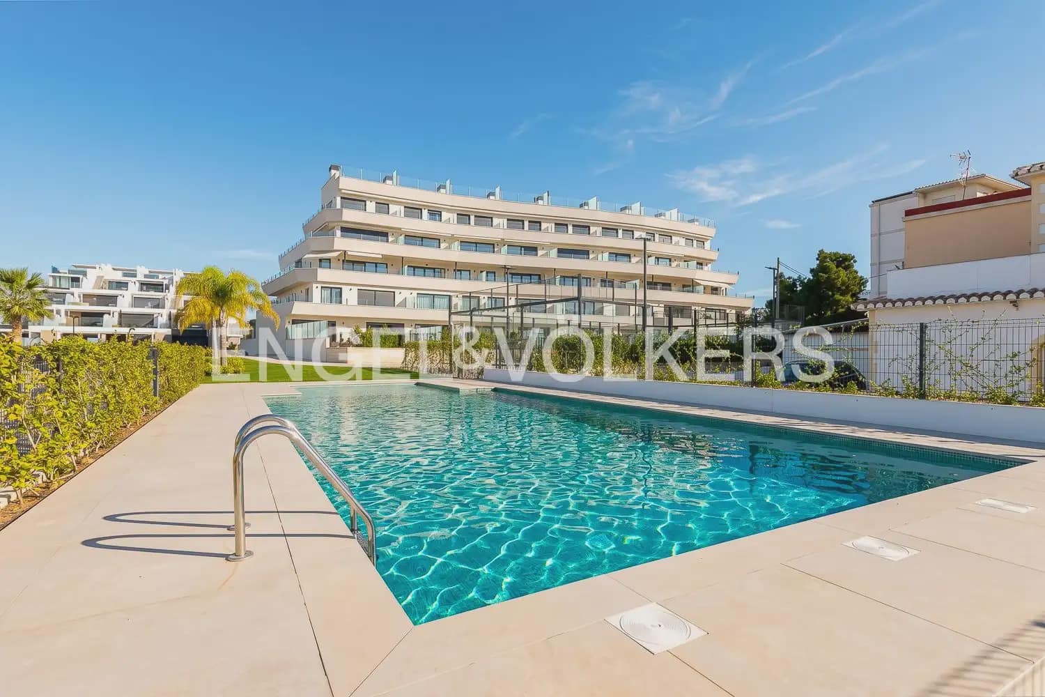 3 soverom Penthouse til salgs i Denia med svømmebasseng garasje - € 1 490 000 (Ref: 10160042)