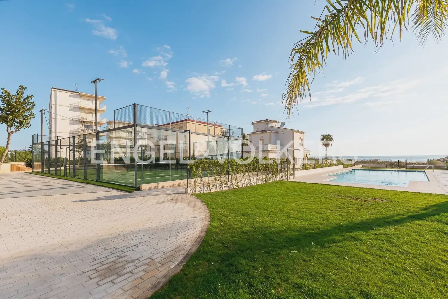 3 soverom Penthouse til salgs i Denia med svømmebasseng garasje - € 1 490 000 (Ref: 10160042)