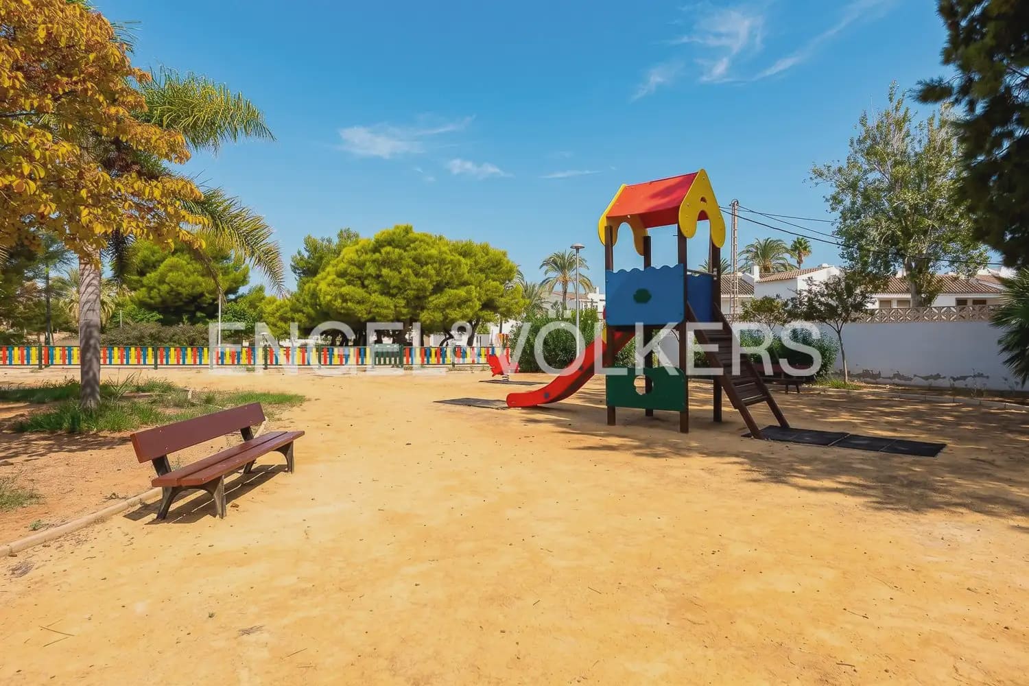 3 soverom Penthouse til salgs i Denia med svømmebasseng garasje - € 1 490 000 (Ref: 10160042)