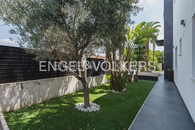 5 Zimmer Villa zu verkaufen in El Vedat de Torrente, Torrent mit Pool Garage - 995.000 € (Ref: 10160043)
