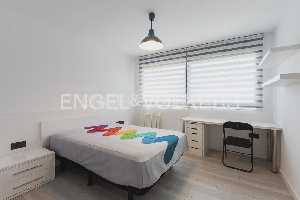 5 bedroom Villa for sale in Torrent with pool garage - € 995,000 (Ref: 10160043)