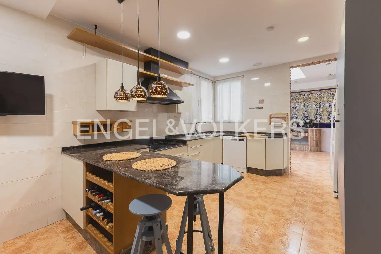 4 bedroom Townhouse for sale in Albal with garage - € 490,000 (Ref: 10160044)