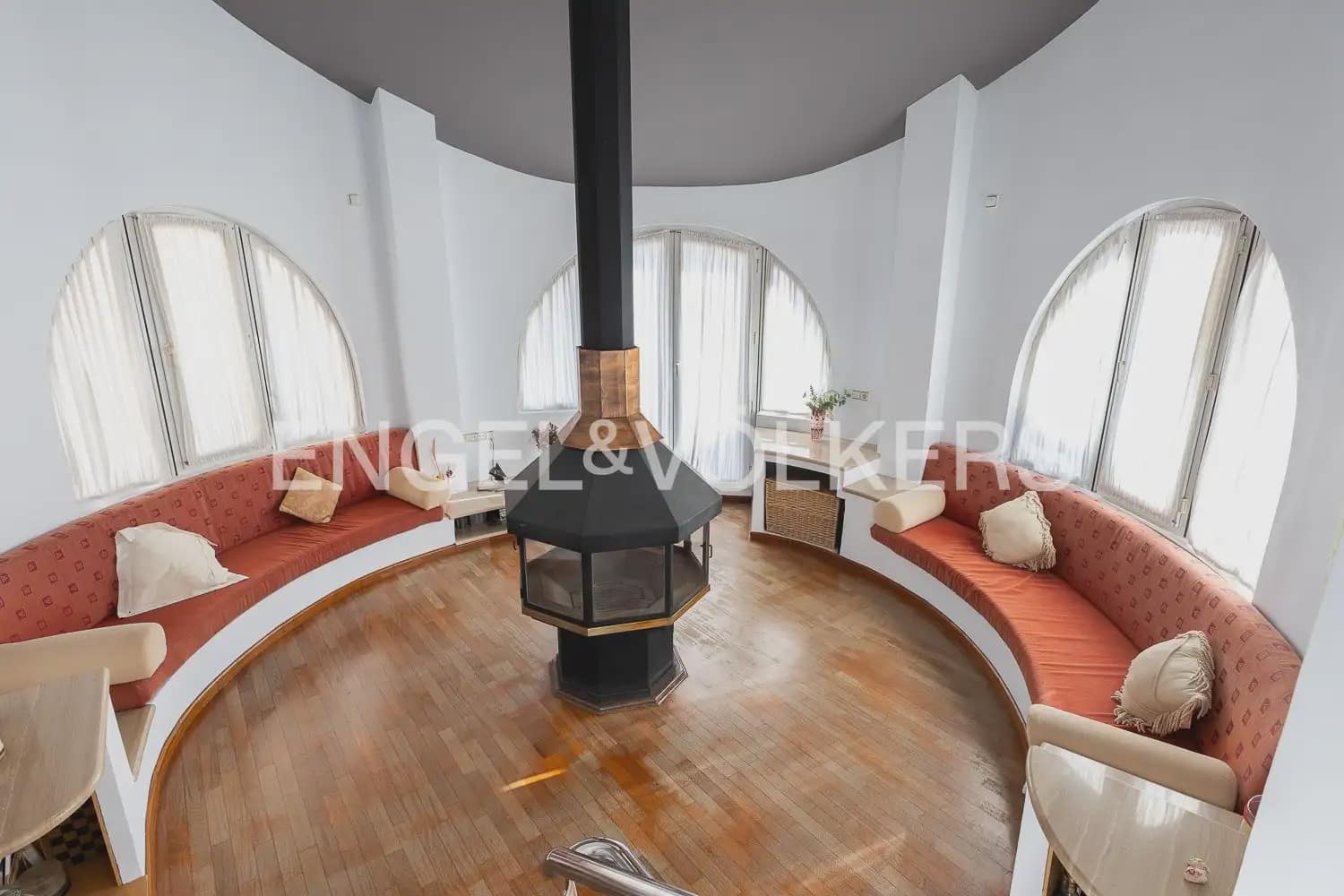 4 bedroom Townhouse for sale in Albal with garage - € 490,000 (Ref: 10160044)
