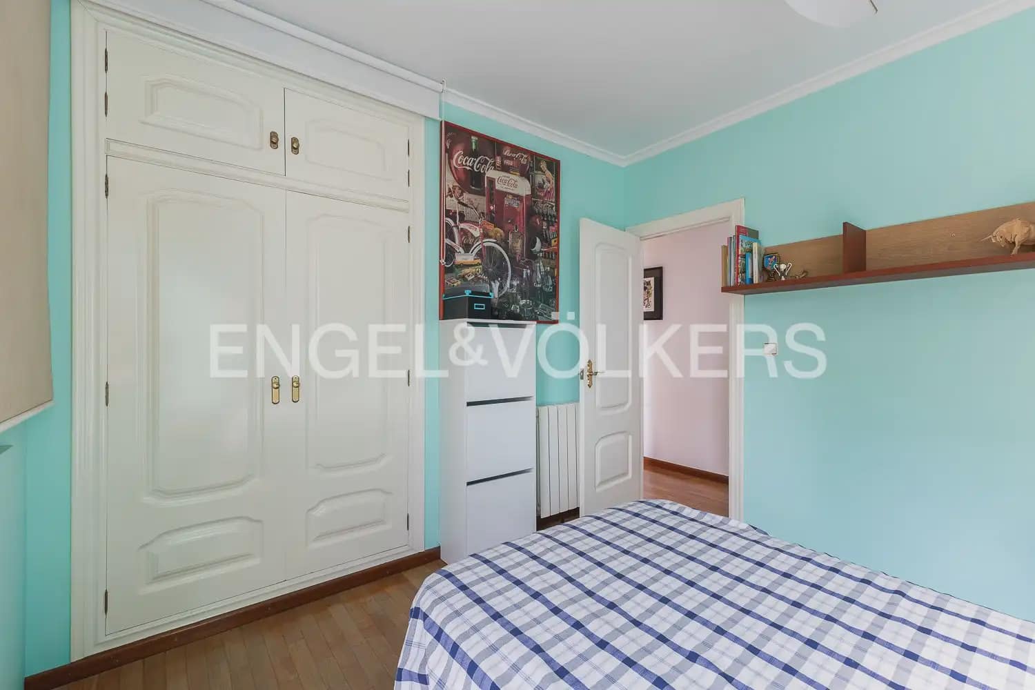 4 bedroom Townhouse for sale in Albal with garage - € 490,000 (Ref: 10160044)
