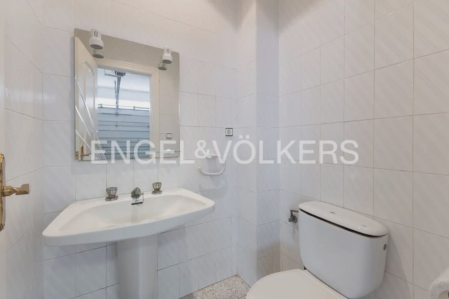 4 bedroom Townhouse for sale in Albal with garage - € 490,000 (Ref: 10160044)