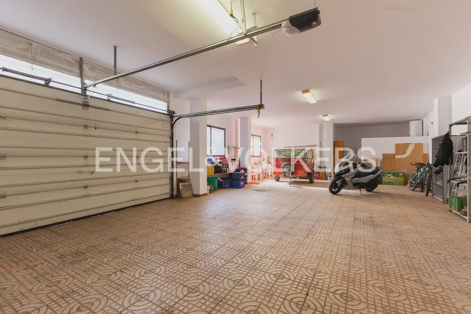 4 bedroom Townhouse for sale in Albal with garage - € 490,000 (Ref: 10160044)