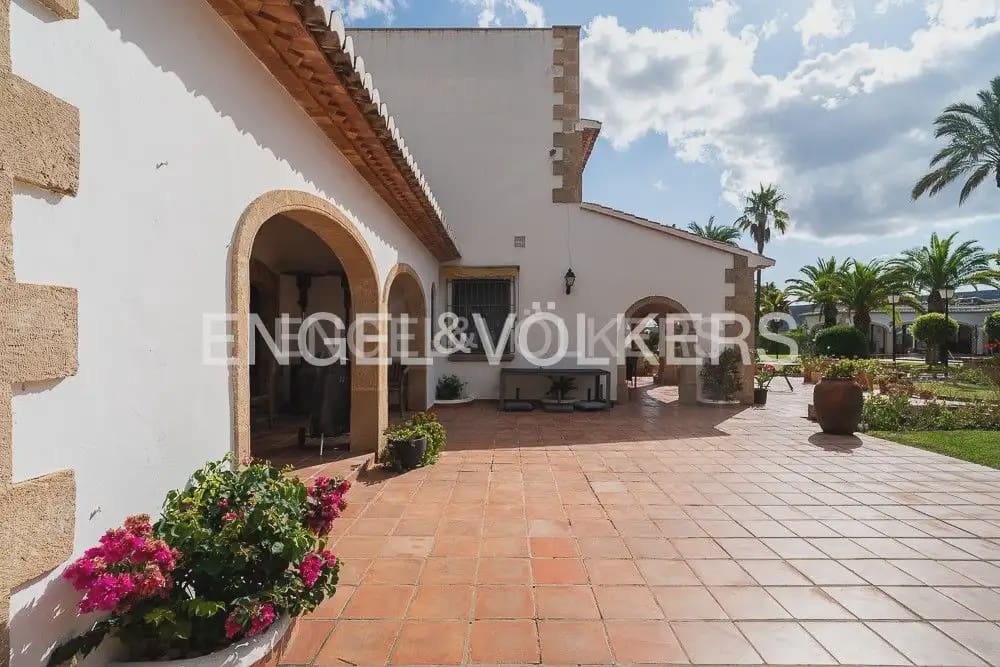 13 chambre Villa/Maison à vendre à Javea / Xabia avec piscine - 3 450 000 € (Ref: 10160046)