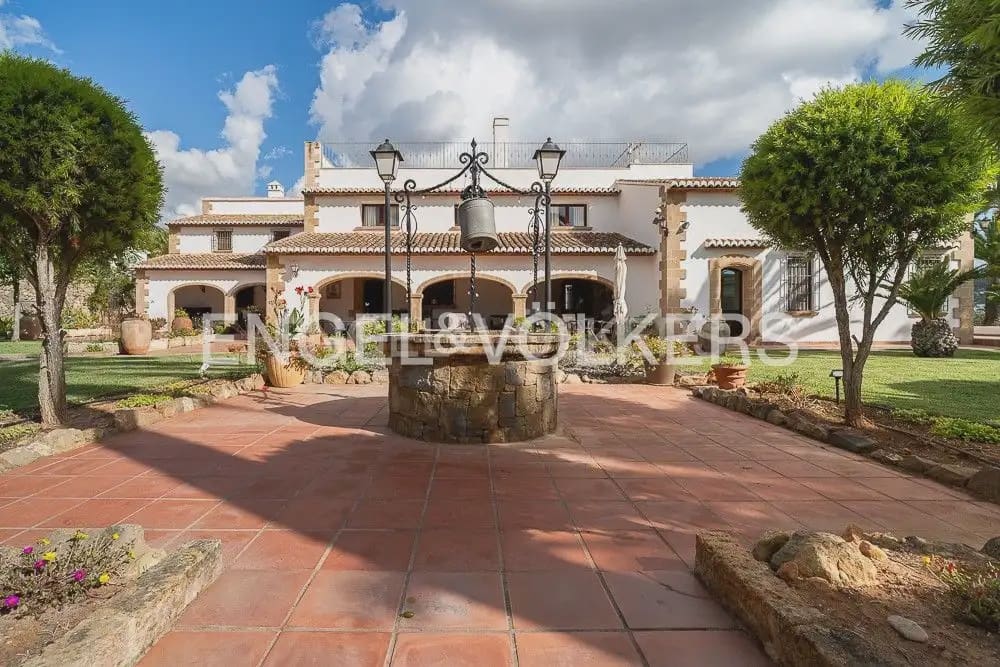 13 chambre Villa/Maison à vendre à Javea / Xabia avec piscine - 3 450 000 € (Ref: 10160046)