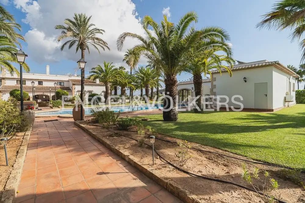 13 chambre Villa/Maison à vendre à Javea / Xabia avec piscine - 3 450 000 € (Ref: 10160046)