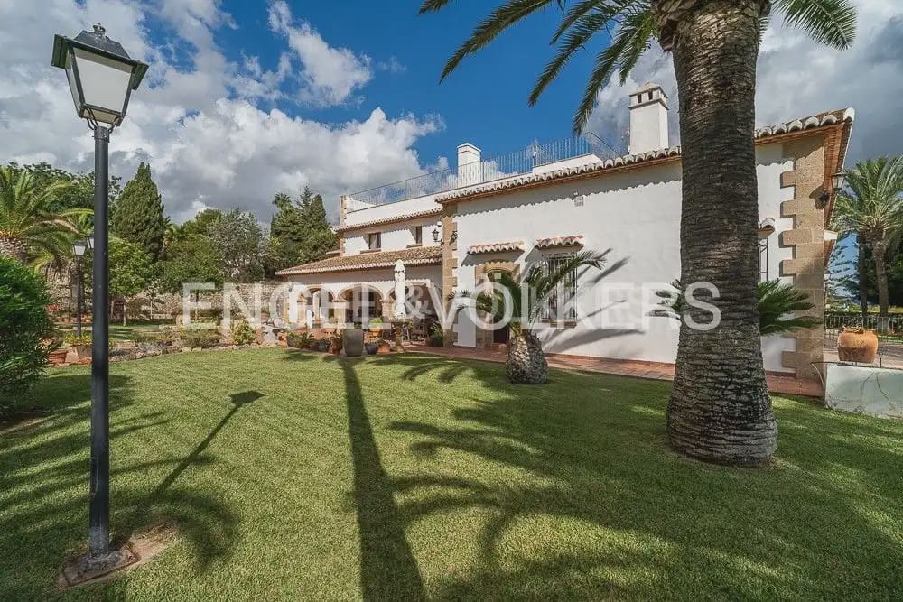 13 chambre Villa/Maison à vendre à Javea / Xabia avec piscine - 3 450 000 € (Ref: 10160046)