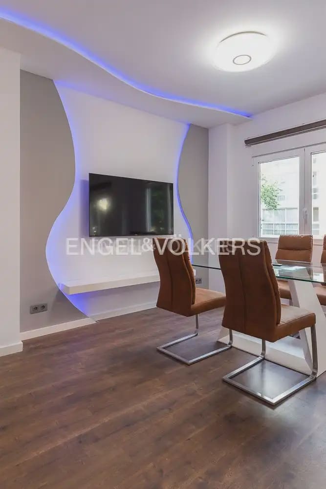 3 slaapkamer Flat te koop in Valencia stad - € 495.000 (Ref: 10160217)