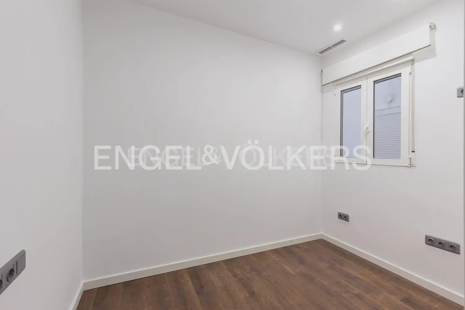 3 slaapkamer Flat te koop in Valencia stad - € 495.000 (Ref: 10160217)