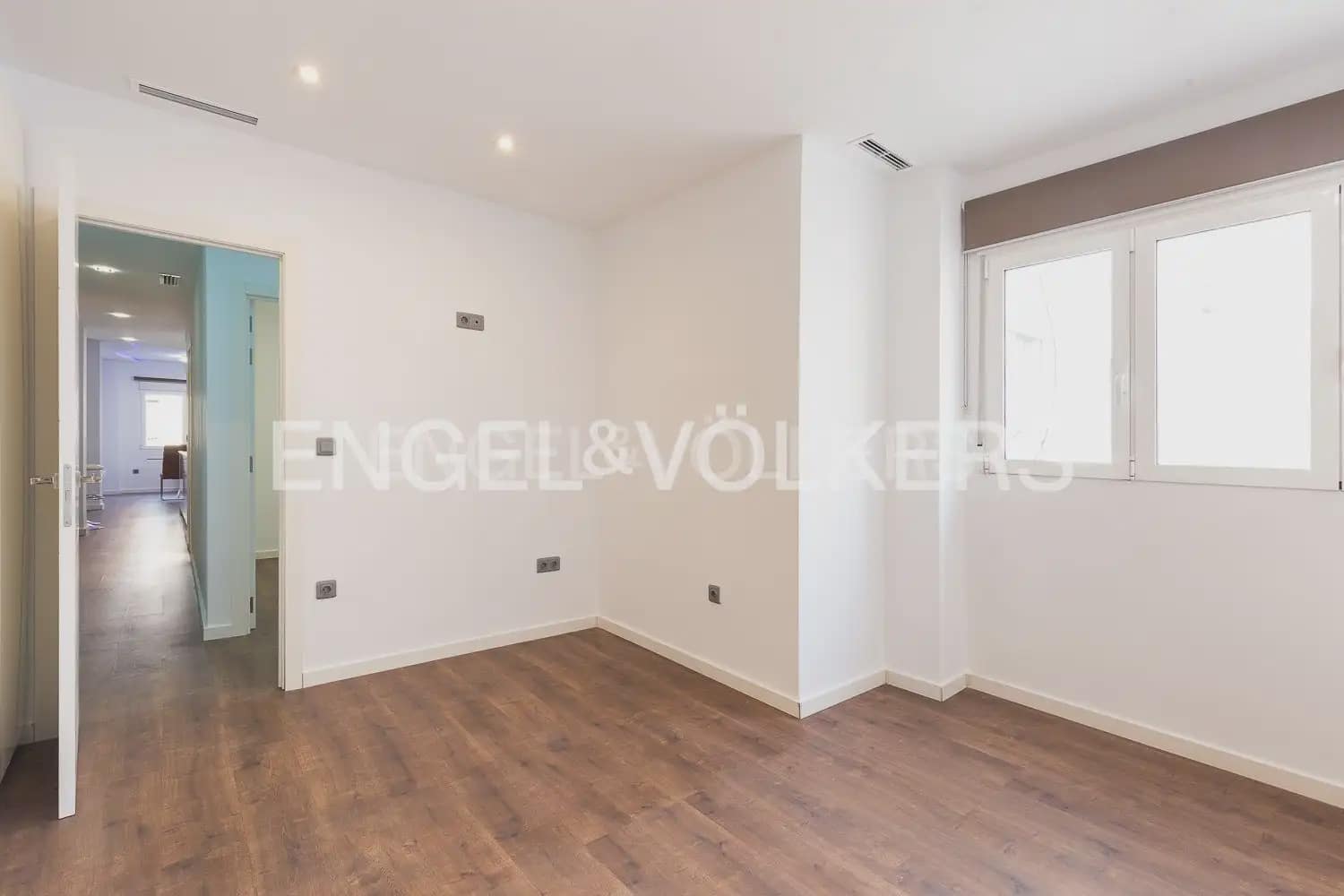 3 slaapkamer Flat te koop in Valencia stad - € 495.000 (Ref: 10160217)
